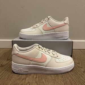 Nike Air Force 1 White Pink Beige